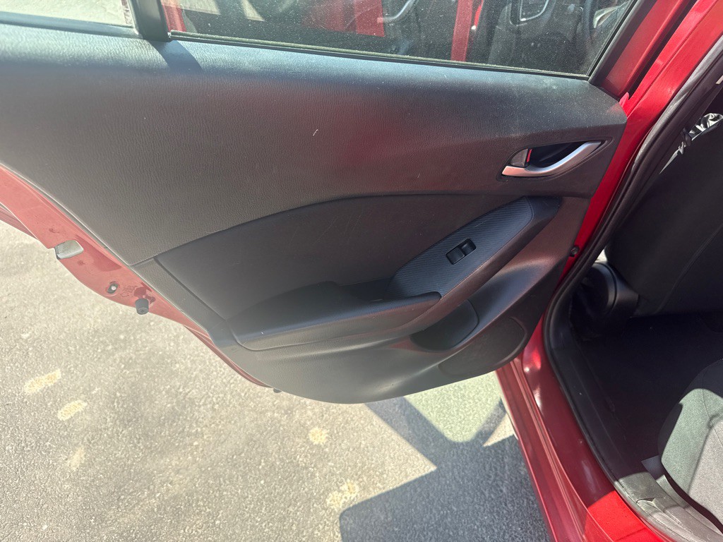 2015 Mazda Mazda3 Image 11