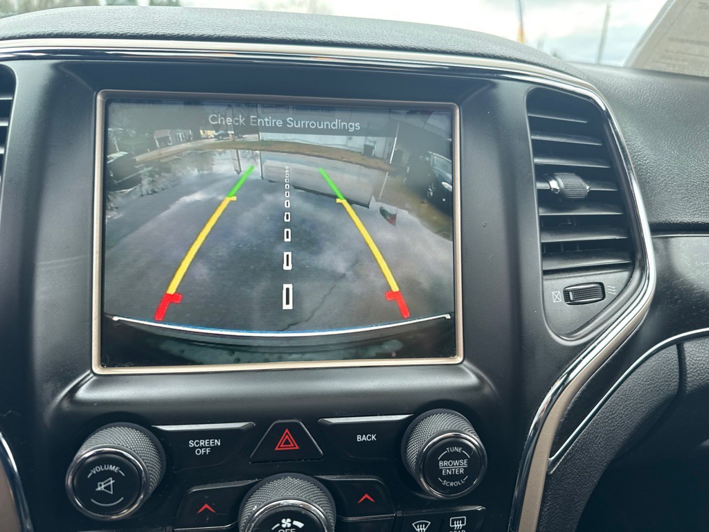 2015 Jeep Grand Cherokee Image 21