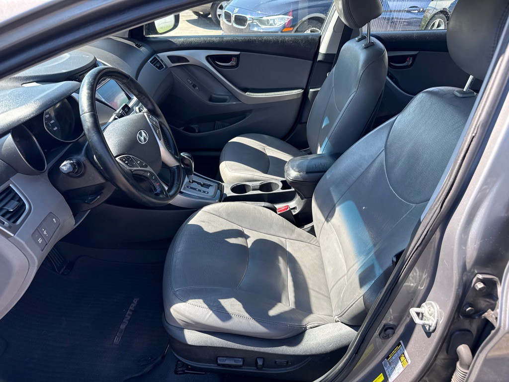 2013 Hyundai Elantra Image 13