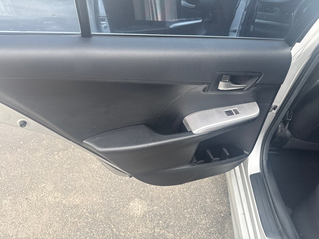 2014 Toyota Camry Image 11