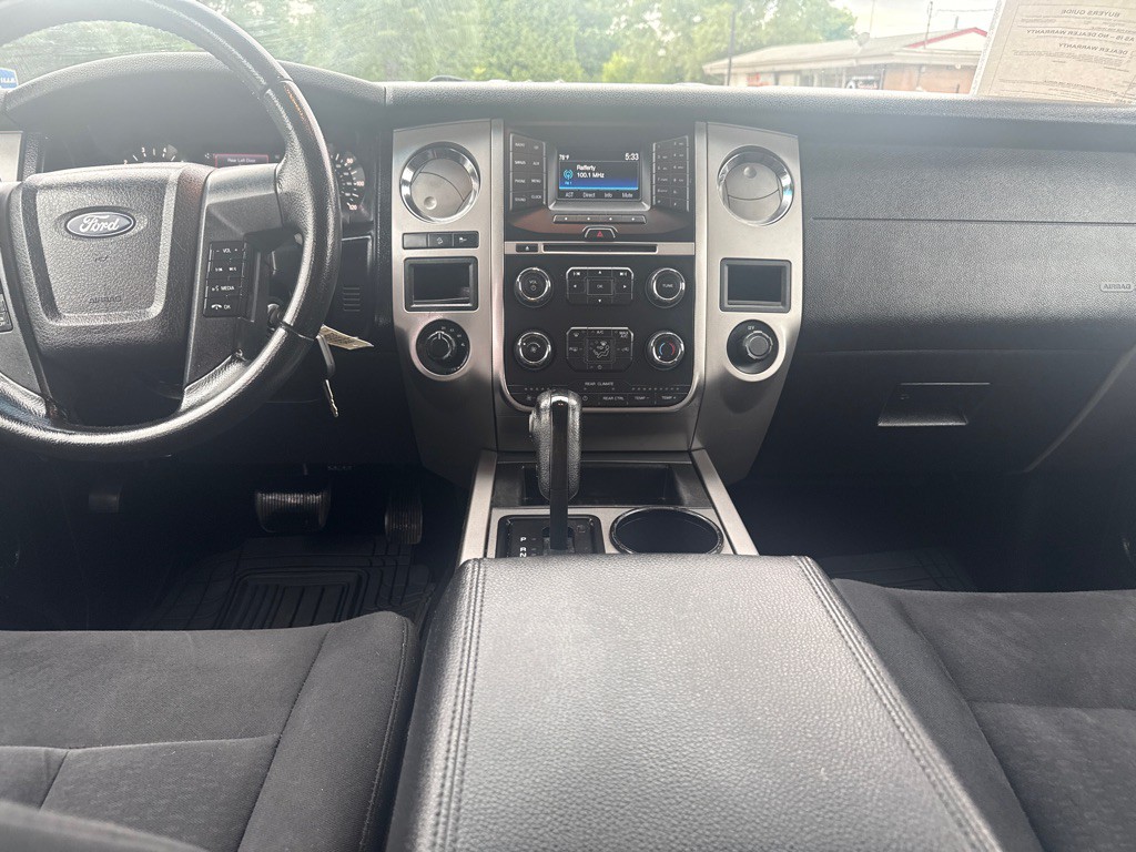 2017 Ford Expedition Image 15