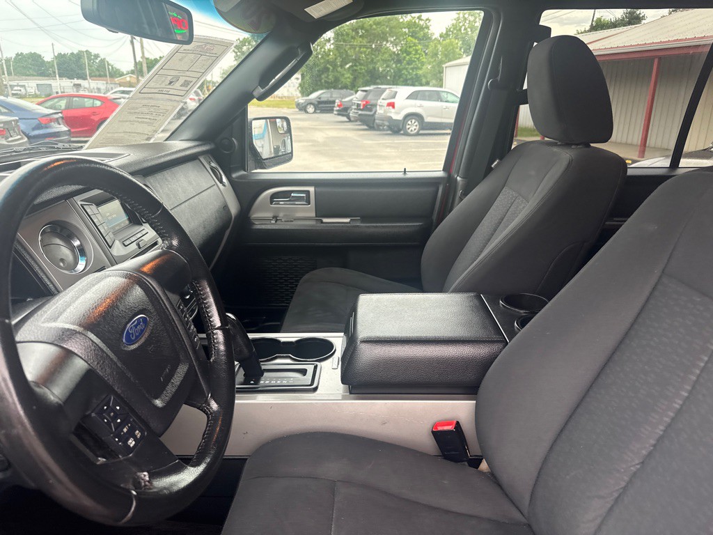 2017 Ford Expedition Image 16