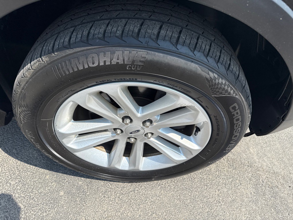 2017 Ford Explorer Image 3