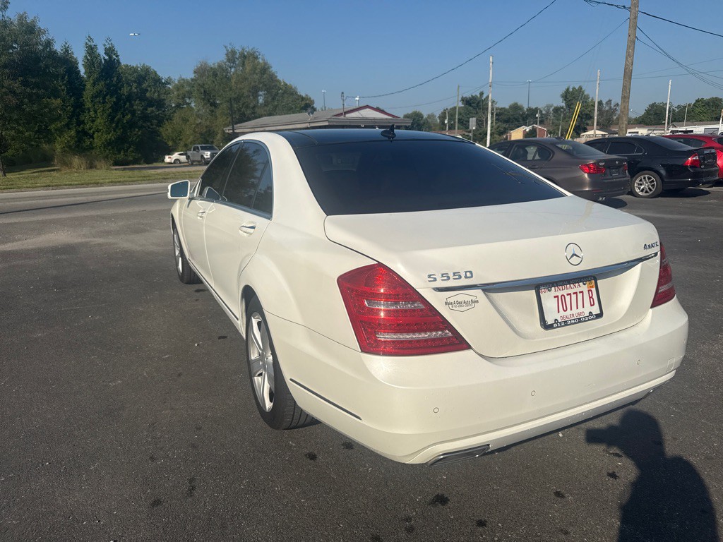 2011 Mercedes-Benz S-Class Image 8