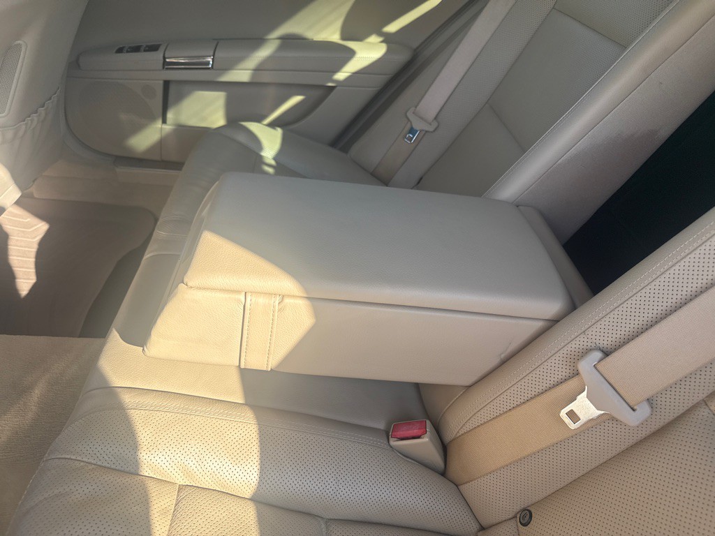 2011 Mercedes-Benz S-Class Image 12