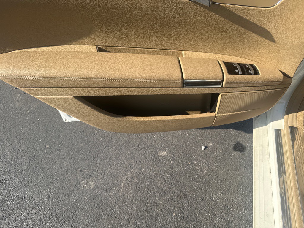2011 Mercedes-Benz S-Class Image 13