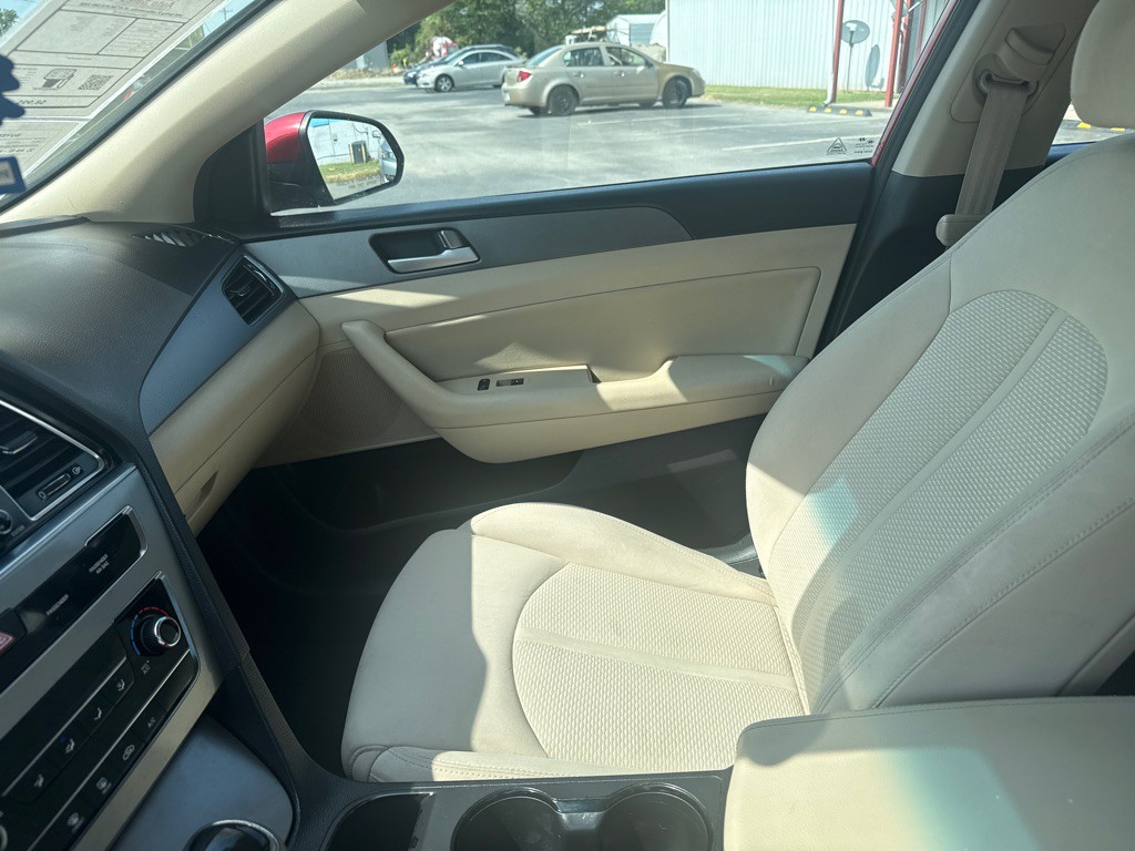 2015 Hyundai Sonata Image 12