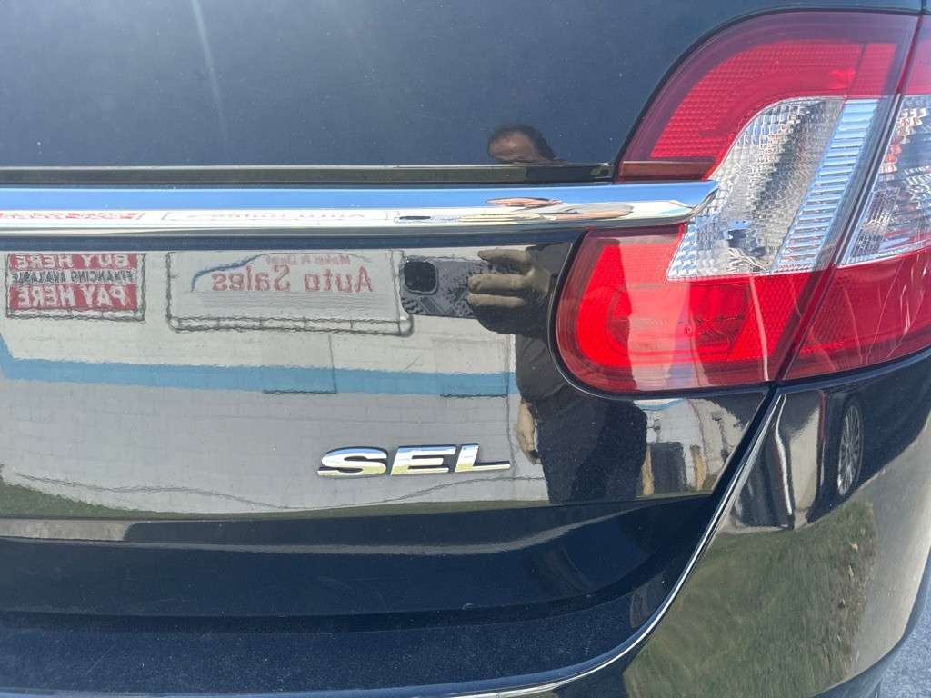 2011 Ford Taurus Image 6