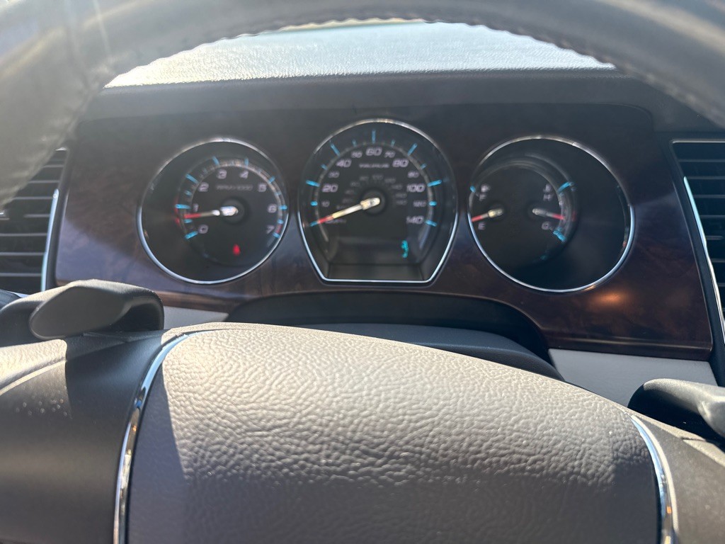 2011 Ford Taurus Image 19
