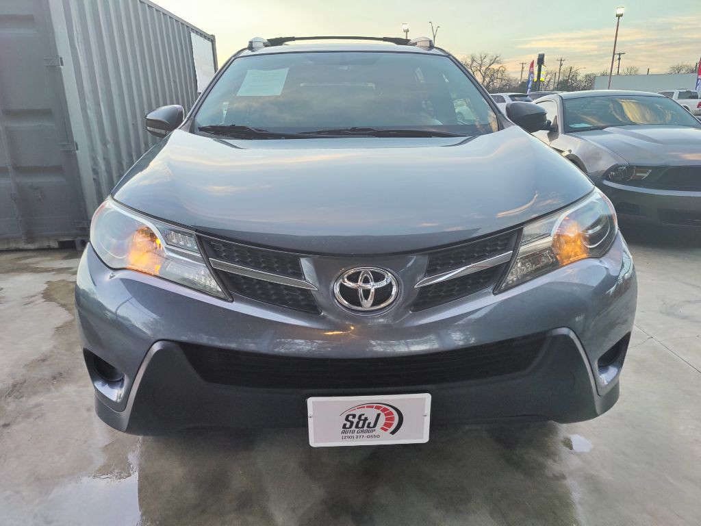 2014 Toyota Rav4 Image 2