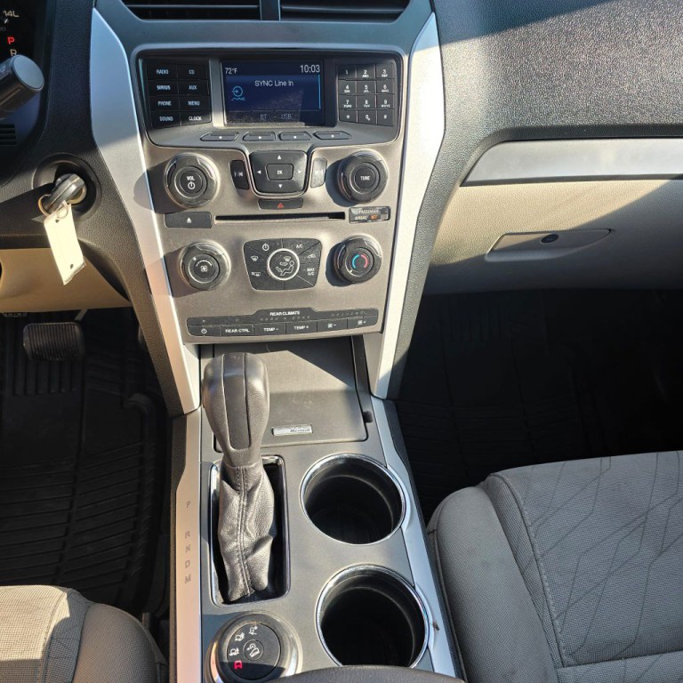 2014 Ford Explorer Image 12
