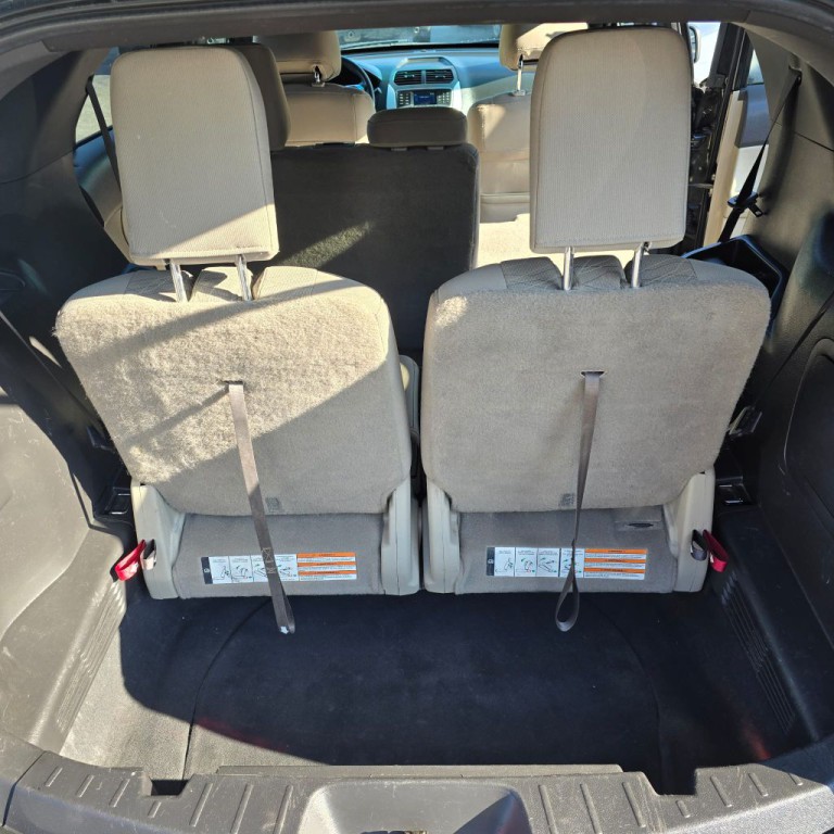 2014 Ford Explorer Image 13