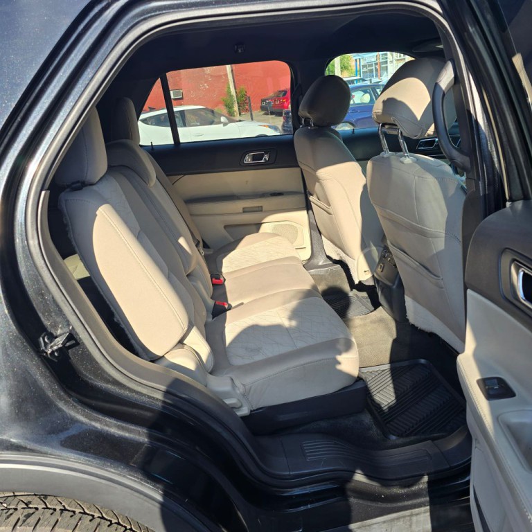 2014 Ford Explorer Image 14