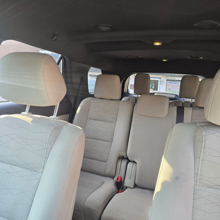 2014 Ford Explorer Image 16