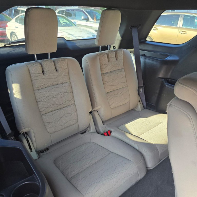 2014 Ford Explorer Image 21