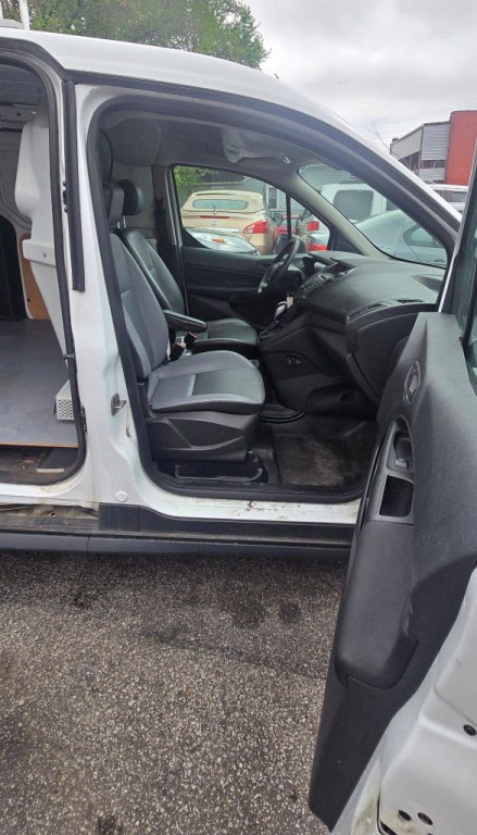 2016 Ford Transit Connect Image 8