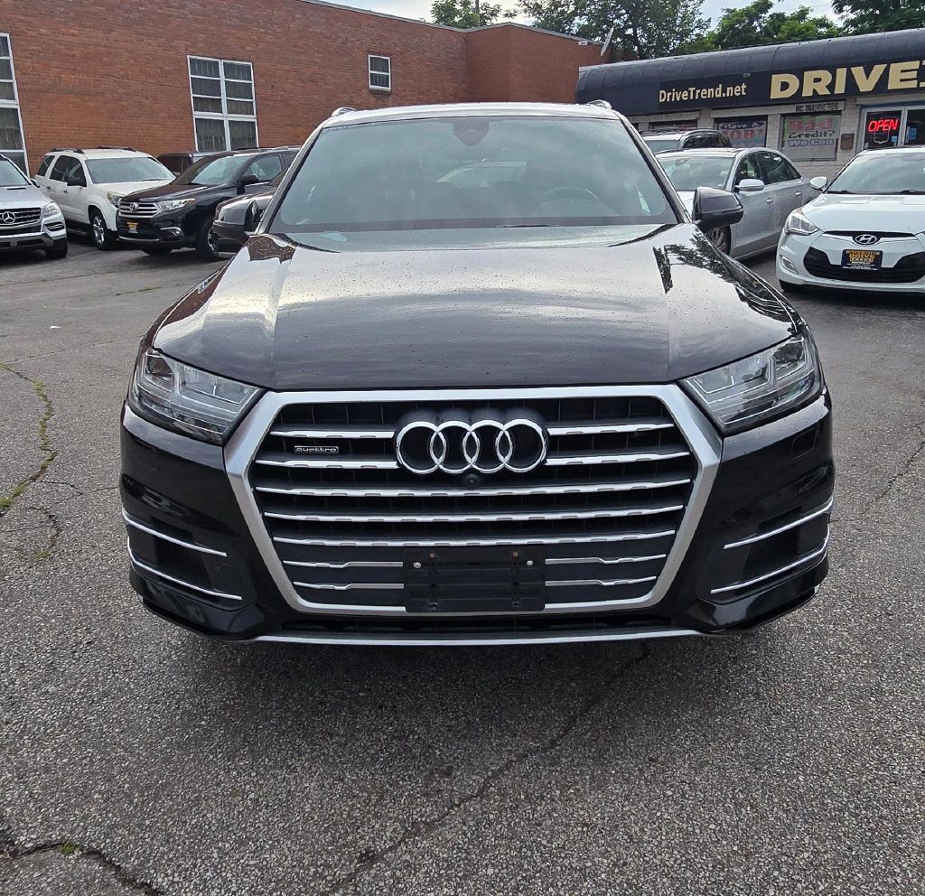 2017 Audi Q7 Image 2