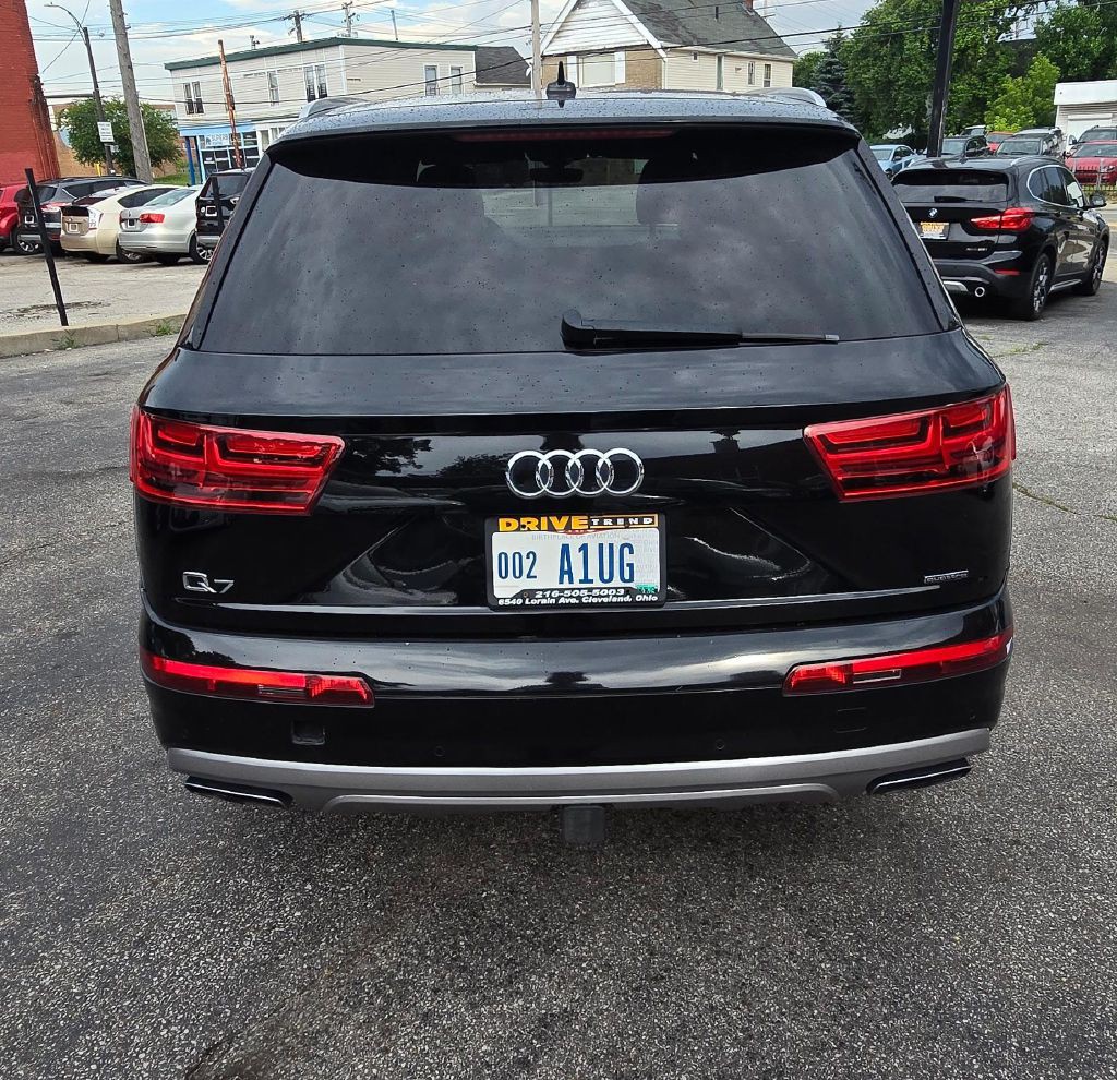 2017 Audi Q7 Image 3