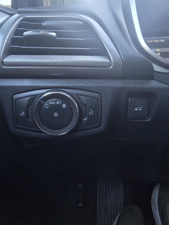 2020 Ford Fusion Image 12