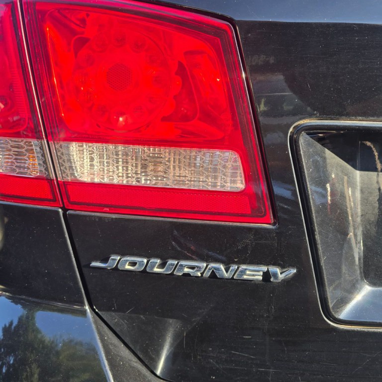 2015 Dodge Journey Image 12