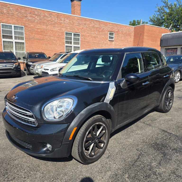 2015 MINI Countryman Image 2