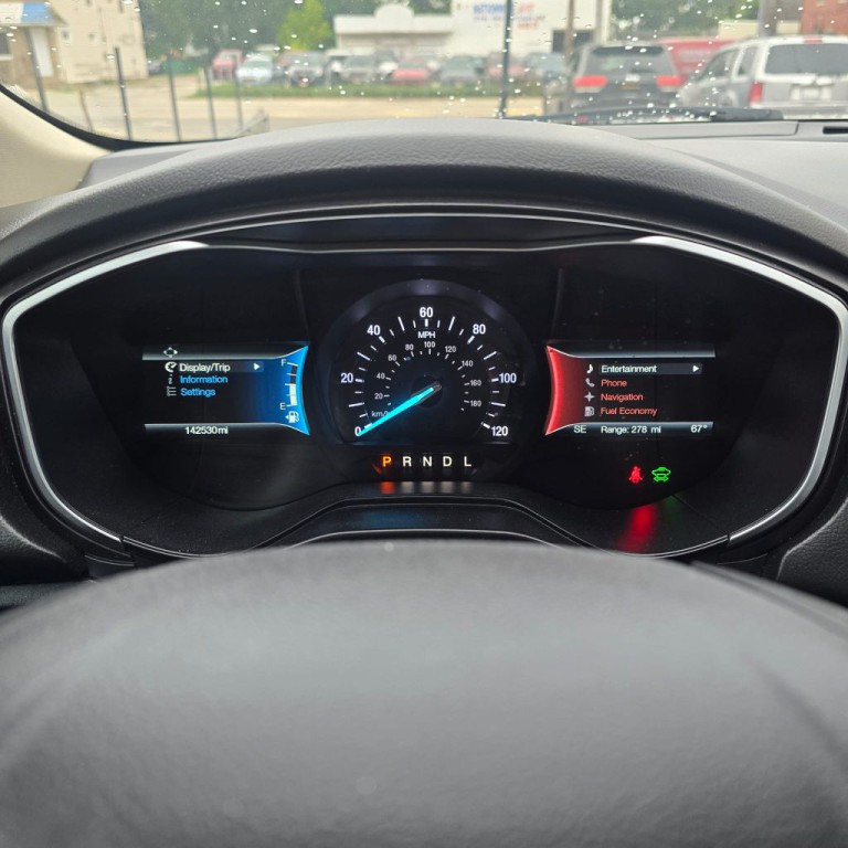 2019 Ford Fusion Image 19