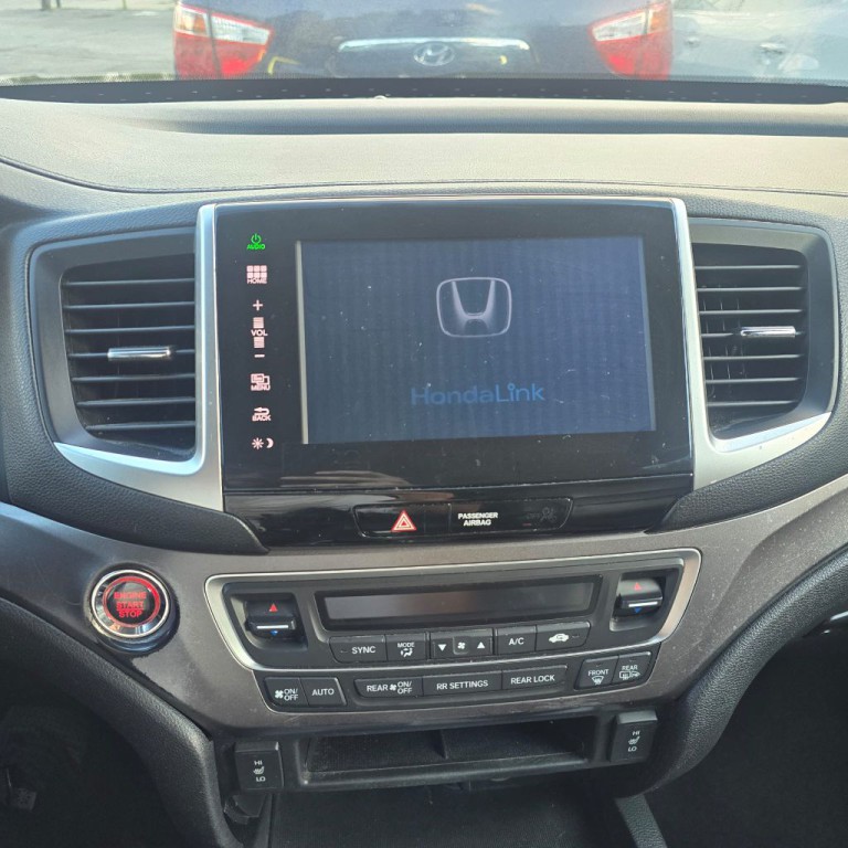 2016 Honda Pilot Image 13