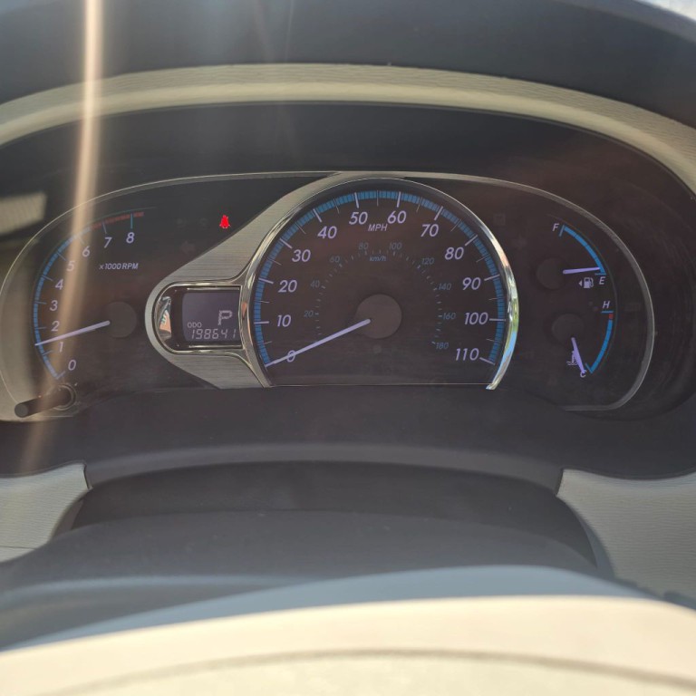 2013 Toyota Sienna Image 15