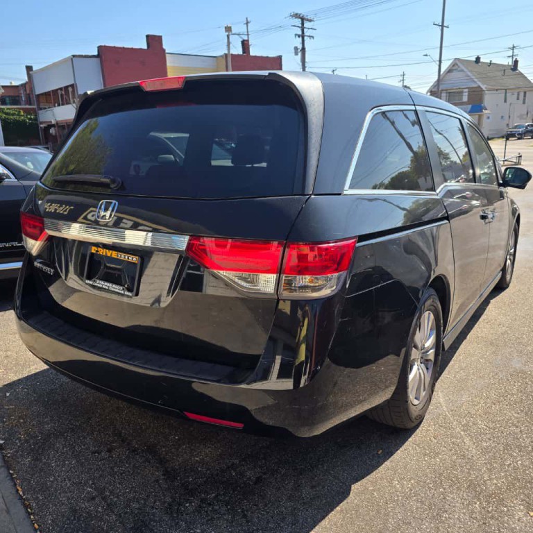 2015 Honda Odyssey Image 3