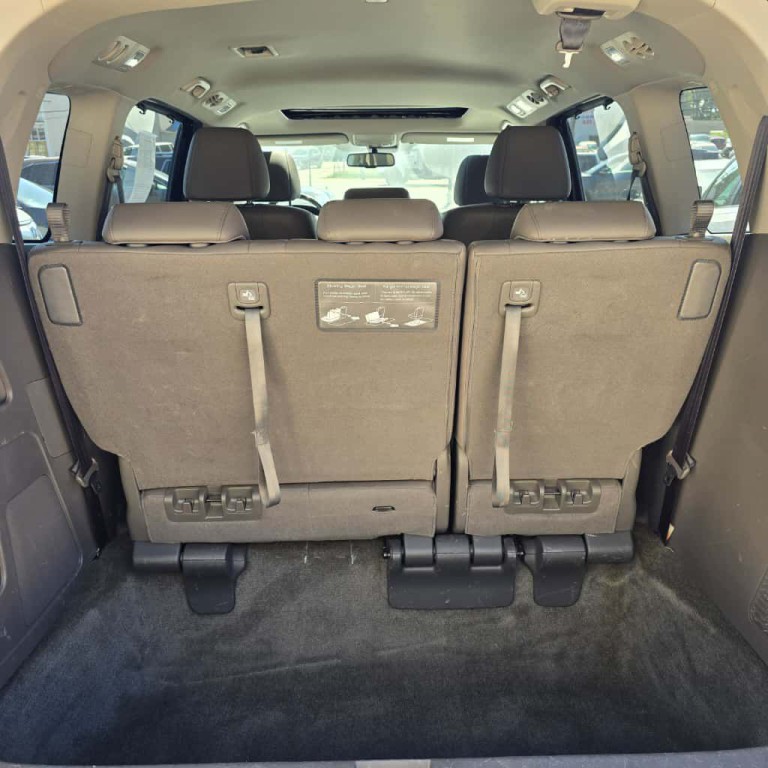 2015 Honda Odyssey Image 15