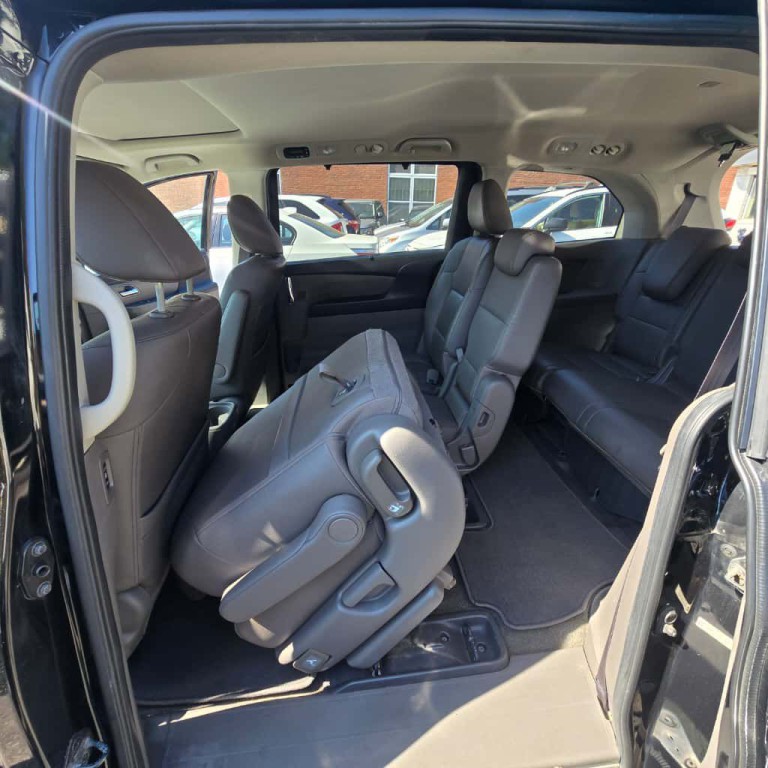 2015 Honda Odyssey Image 17