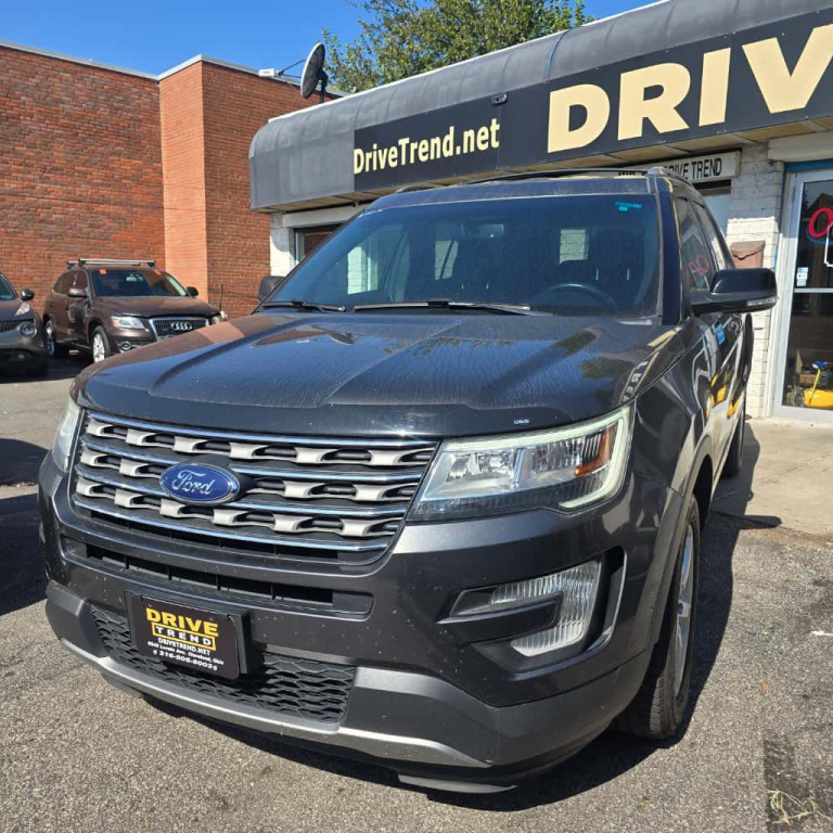 2016 Ford Explorer Image 13