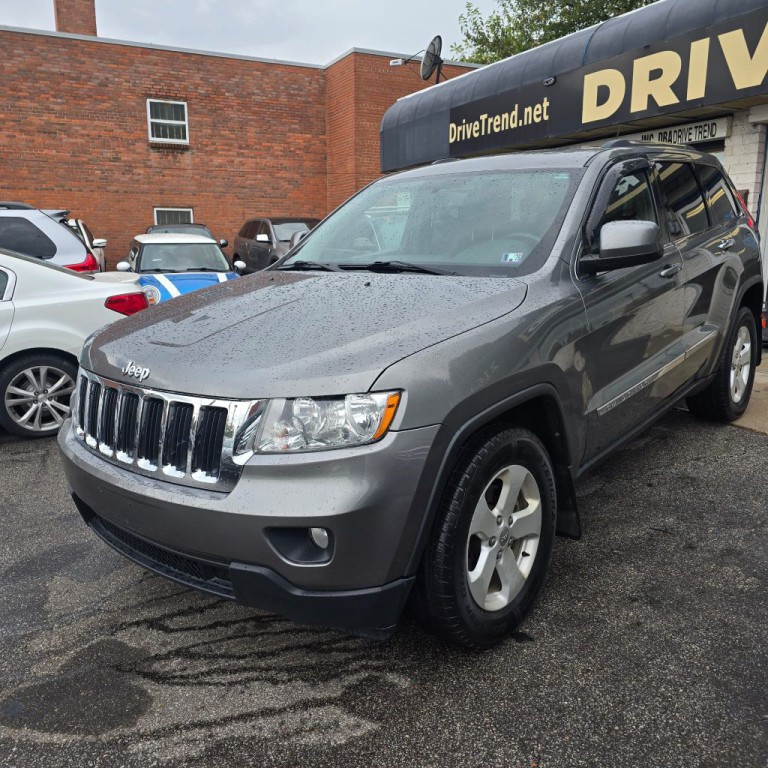 2013 Jeep Grand Cherokee Image 1