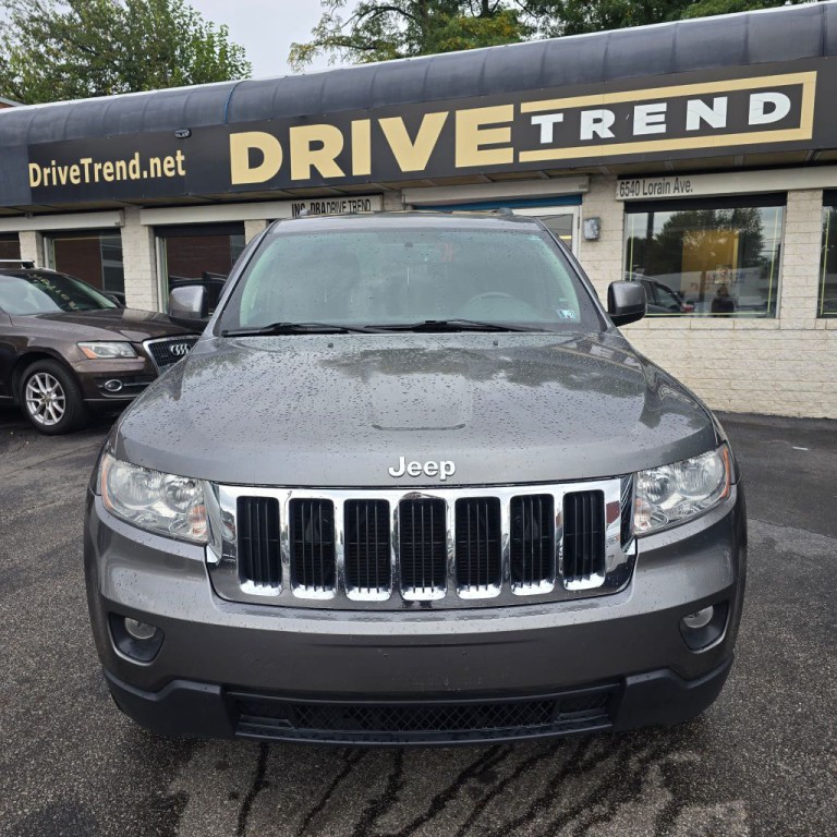 2013 Jeep Grand Cherokee Image 2