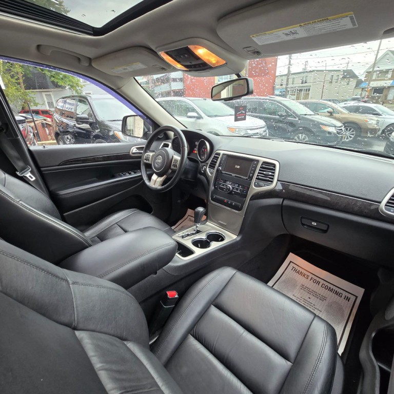 2013 Jeep Grand Cherokee Image 15