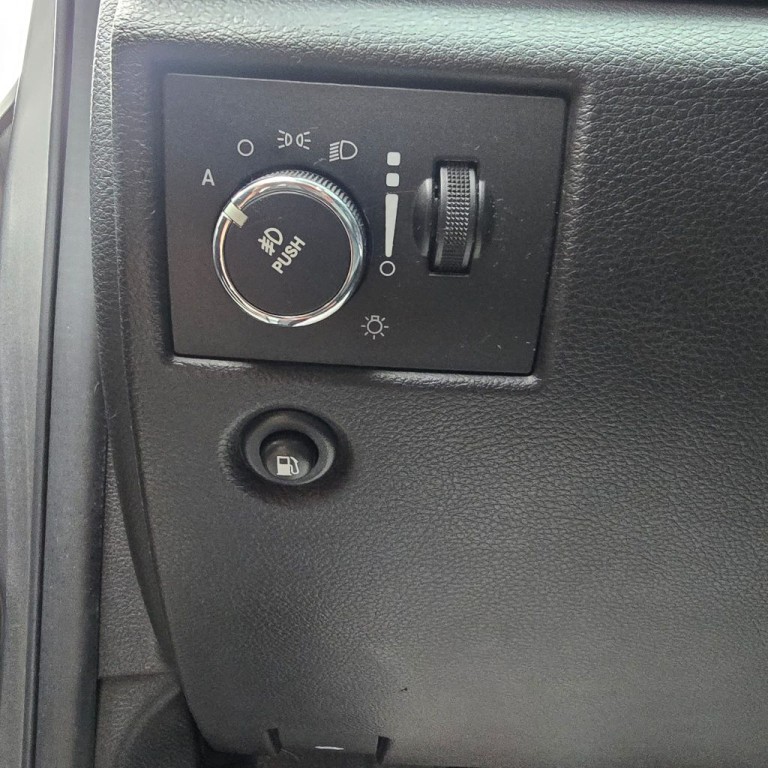 2013 Jeep Grand Cherokee Image 19