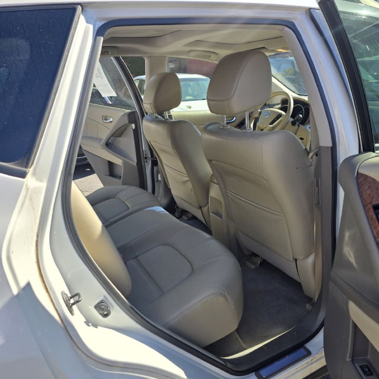 2012 Nissan Murano Image 12