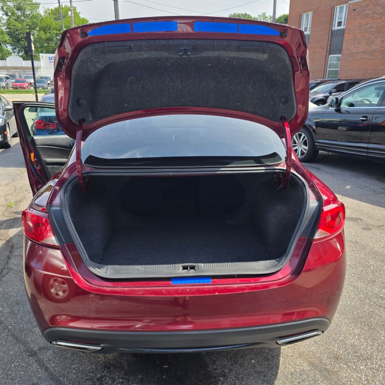 2015 Chrysler 200 Image 20
