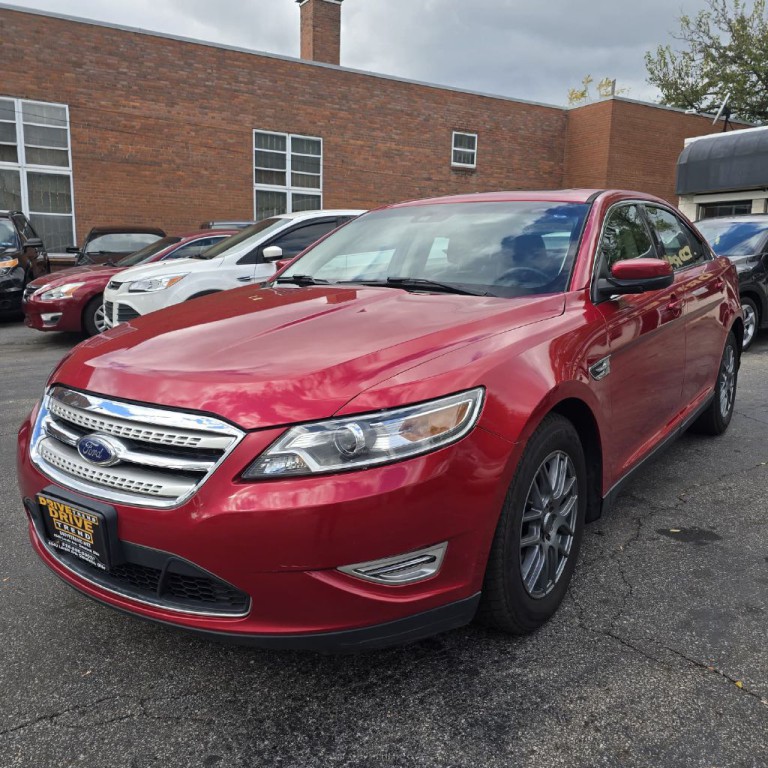 2012 Ford Taurus Image 2