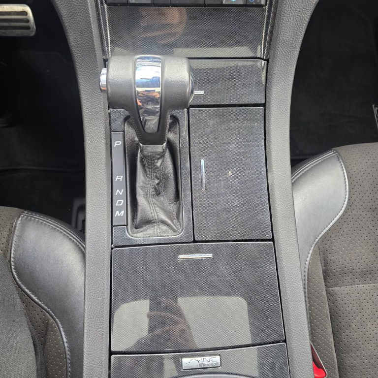 2012 Ford Taurus Image 8