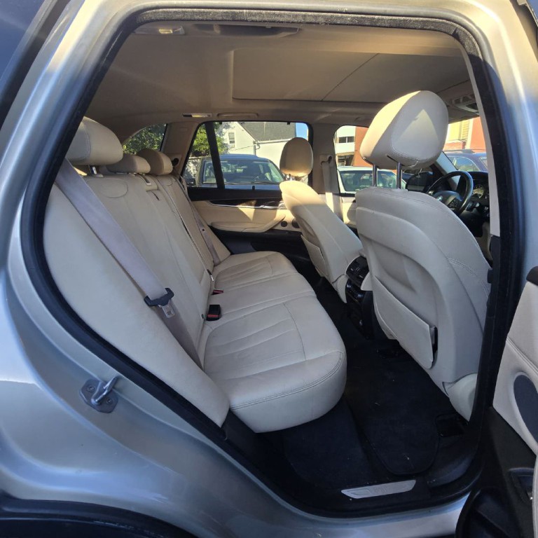 2016 BMW X5 Image 6