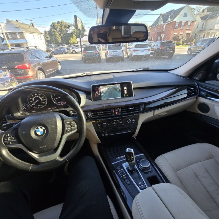 2016 BMW X5 Image 16