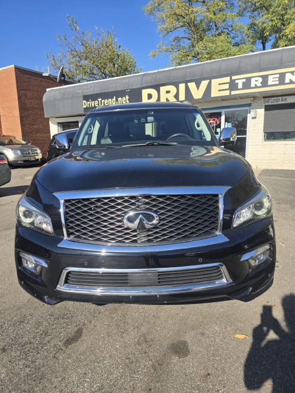 2015 INFINITI QX80 Image 1