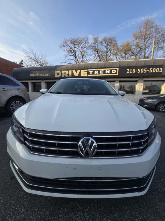 2018 Volkswagen Passat Image 6