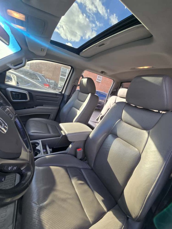 2011 Honda Ridgeline Image 6