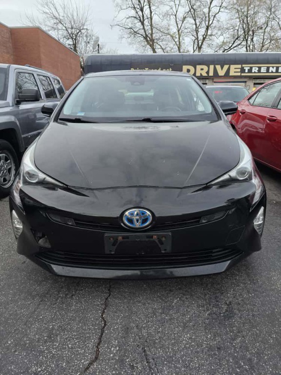 2016 Toyota Prius Image 1