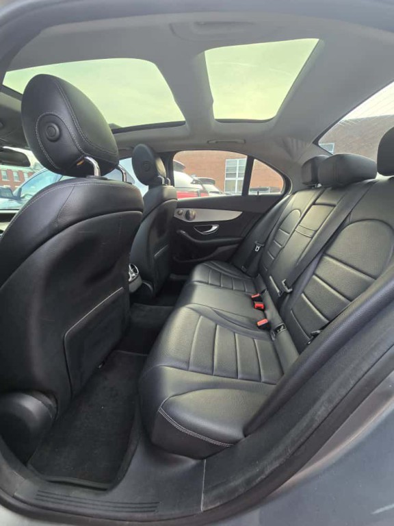 2015 Mercedes-Benz C-Class Image 5