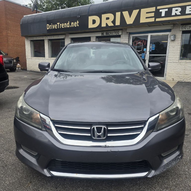 2013 Honda Accord Image 2