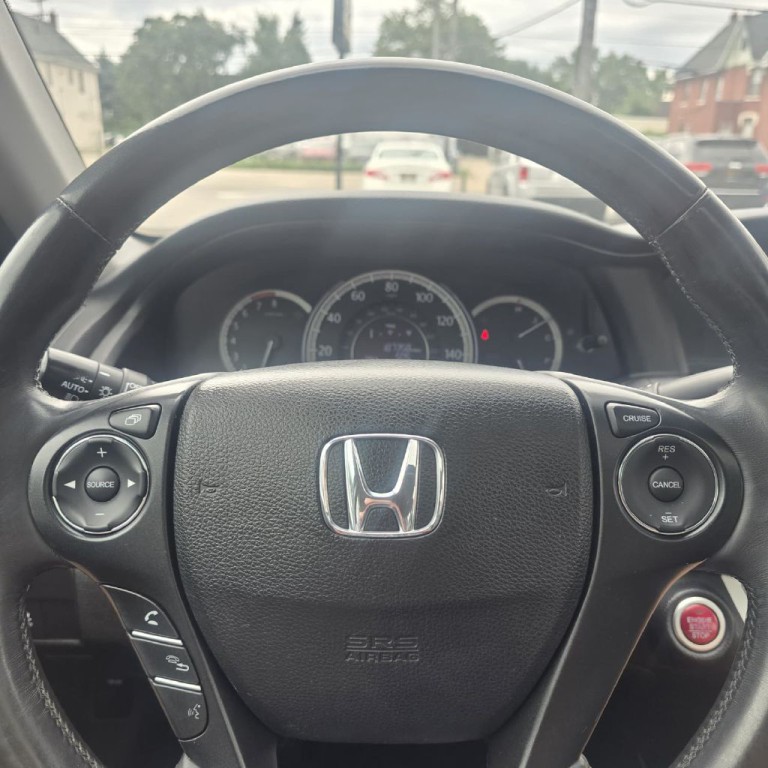 2013 Honda Accord Image 10