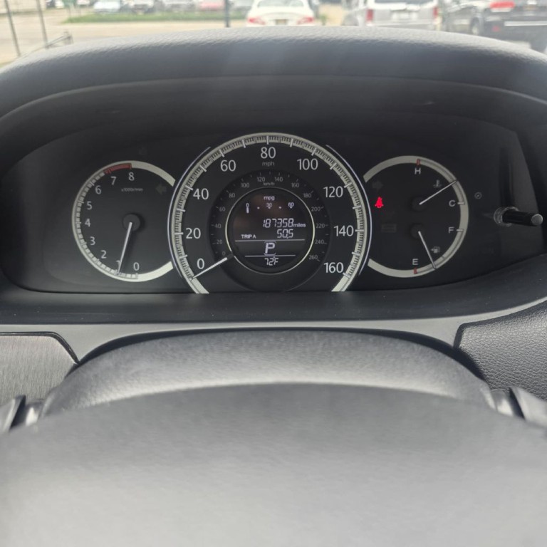 2013 Honda Accord Image 11